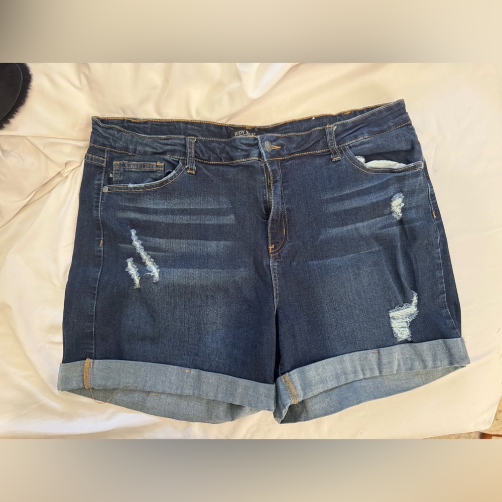 Judy Blue Light Wash Denim Jeans